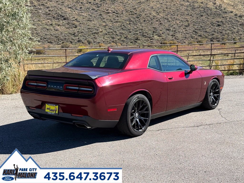 Used 2017 Dodge Challenger R/T Scat Pack w/ Dynamics Package RWD image 5