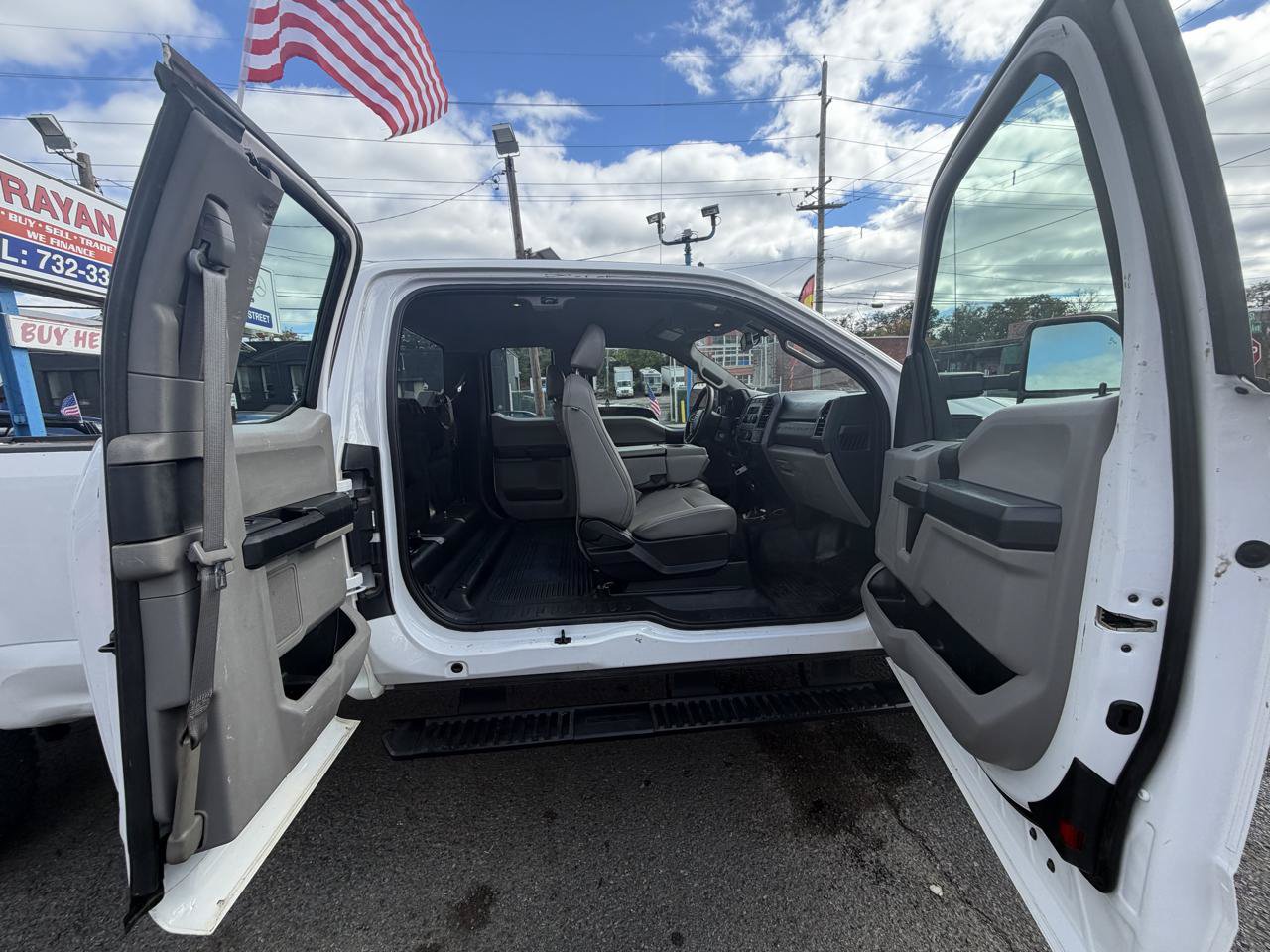 Used 2019 Ford F250 XL w/ Power Equipment Group AWD/4WD image 29