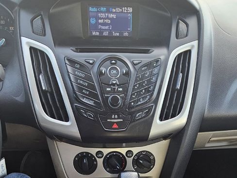 Used 2013 Ford Focus SE image 15