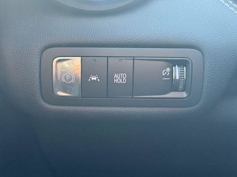 New 2025 Chevrolet Blazer EV LT image 5