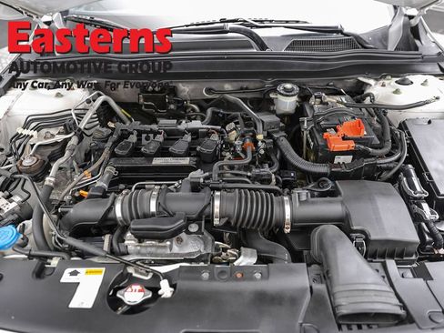 Used 2018 Honda Accord Sport image 7