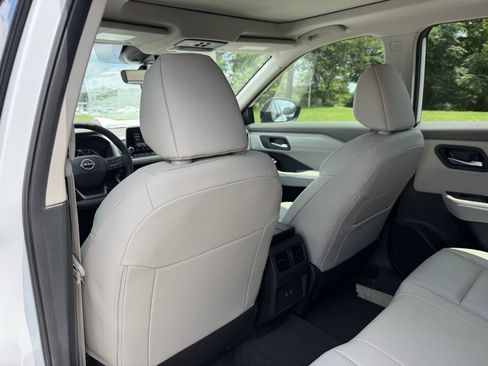 New 2026 Nissan Rogue Dark Armor FWD image 23