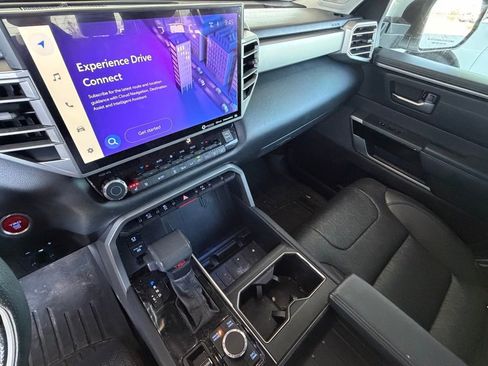 Used 2022 Toyota Tundra Limited image 19