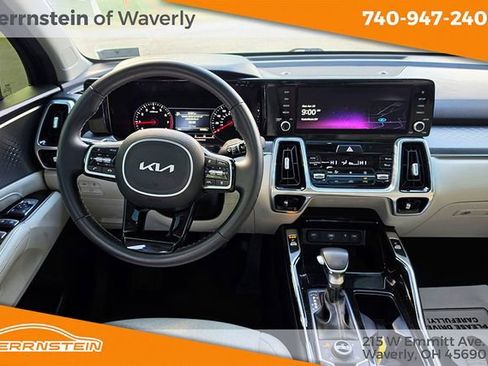 Used 2022 Kia Sorento SX AWD/4WD image 6