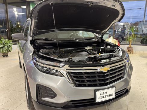 Used 2024 Chevrolet Equinox LS w/ LPO, Floor Liner Package FWD image 39