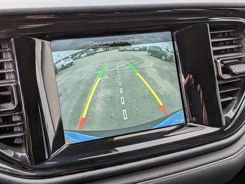 Used 2022 Dodge Durango GT image 23