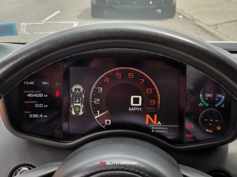 Used 2016 McLaren 570S Coupe RWD image 17