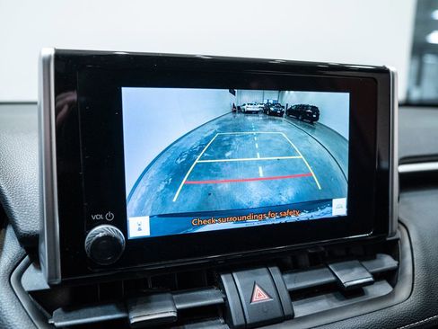 Used 2024 Toyota RAV4 LE image 24