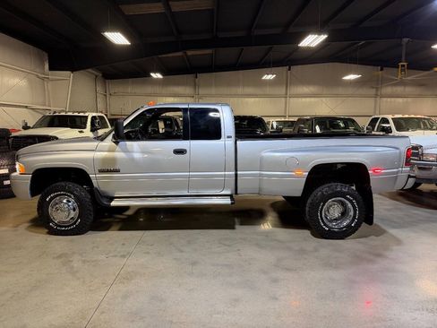 Used 2001 Dodge Ram 3500 Truck 4x4 Quad Cab image 13