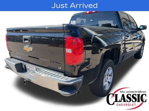 Used 2018 Chevrolet Silverado 1500 LT w/ All Star Edition image 11
