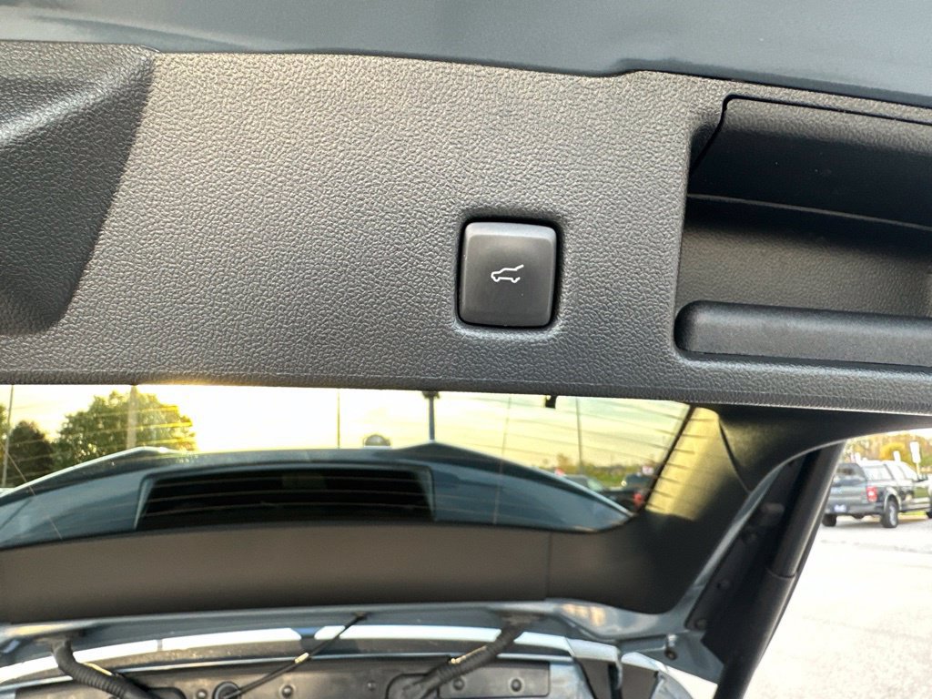 Used 2024 Ford Escape ST-Line w/ Tech Pack #1 AWD/4WD image 14