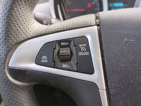 Used 2017 Chevrolet Equinox LT FWD image 22