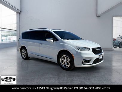 Used 2021 Chrysler Pacifica Limited