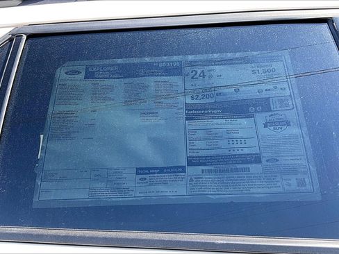 New 2025 Ford Explorer Active w/ Active Comfort Package image 22