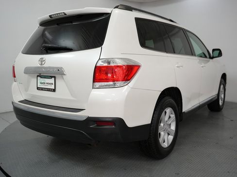 Used 2013 Toyota Highlander SE image 9