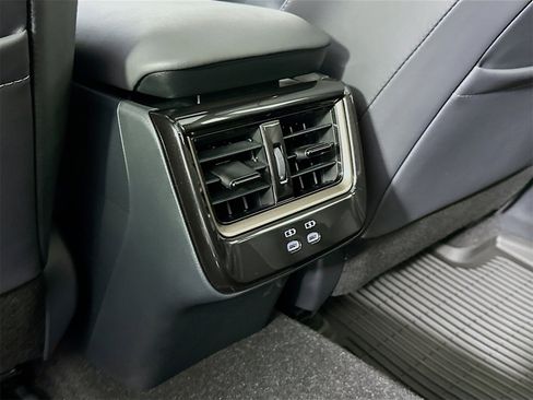 Certified 2025 Toyota Crown Signia Limited w/ Advanced Technology Package image 27