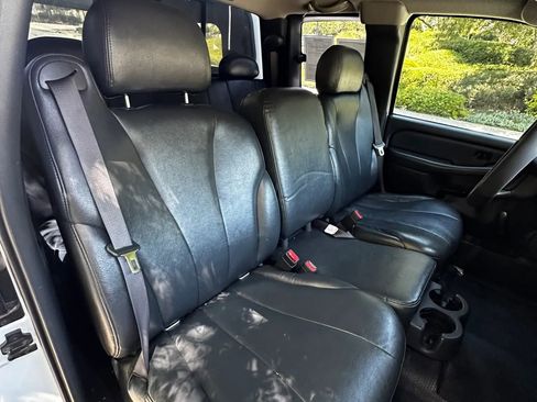 Used 2002 GMC Sierra 1500 2WD Extended Cab image 30