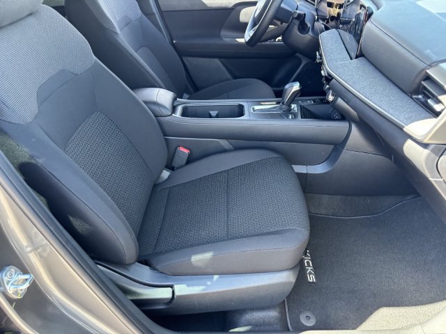 Used 2026 Nissan Kicks S FWD image 11
