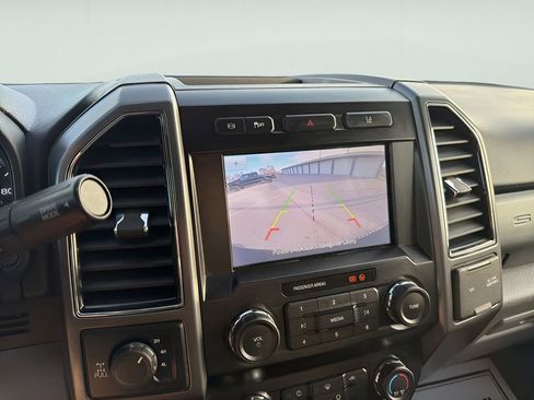 Used 2020 Ford F350 XLT image 24