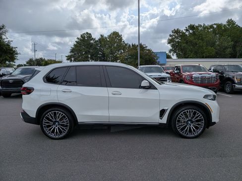 Used 2024 BMW X5 sDrive40i w/ Parking Assistance Package RWD image 2