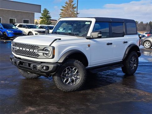 New 2025 Ford Bronco Badlands image 53