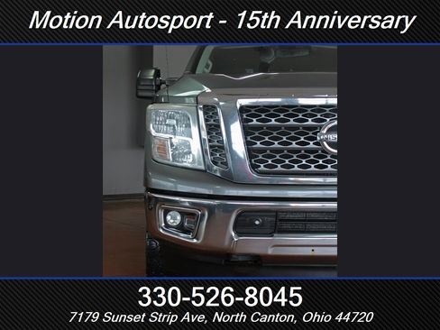 Used 2016 Nissan Titan SV image 5