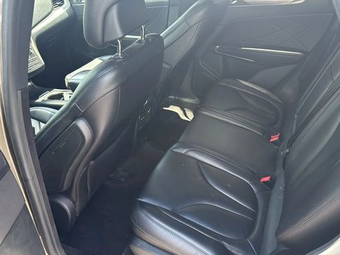 Used 2017 Lincoln MKC Premiere AWD/4WD image 12