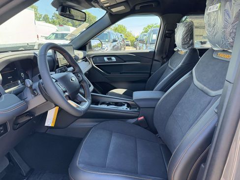 New 2026 Ford Explorer Tremor w/ Tremor Convenience Package AWD/4WD image 13