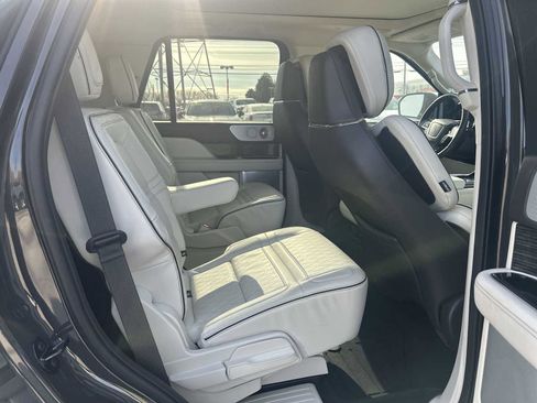 Used 2023 Lincoln Navigator Black Label image 27
