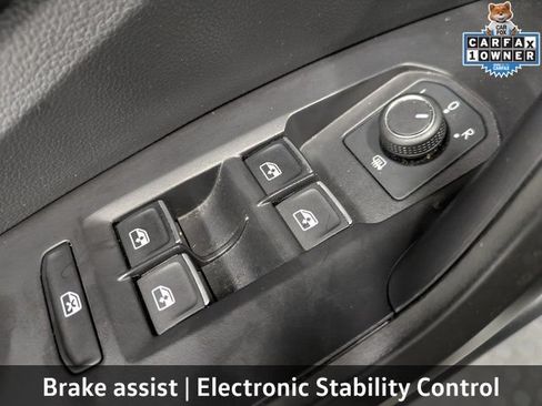 Used 2024 Volkswagen Jetta SE w/ Panoramic Sunroof Package FWD image 12