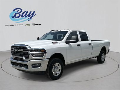 New 2025 RAM 2500 Tradesman w/ Chrome Appearance Group