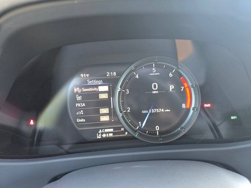 Used 2019 Lexus UX 200 F Sport FWD image 24