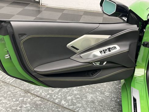 New 2026 Chevrolet Corvette Stingray Premium Conv w/ Battery Protection Package image 7