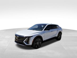 New 2026 Cadillac Lyriq Signature Sport video 2