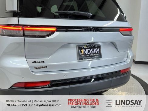 New 2025 Jeep Grand Cherokee Altitude AWD/4WD image 6