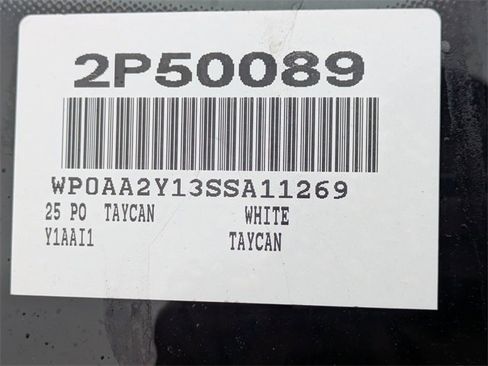 Used 2025 Porsche Taycan image 25