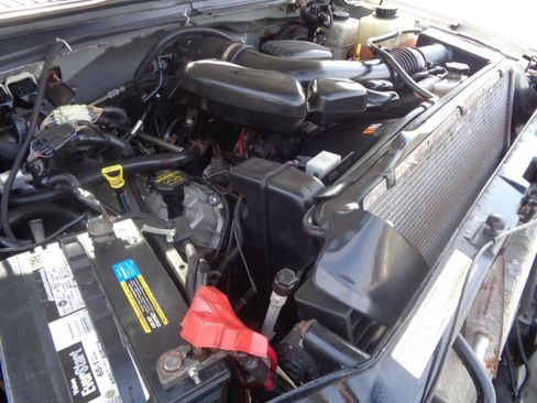 Used 2010 Ford F250 XLT AWD/4WD image 9