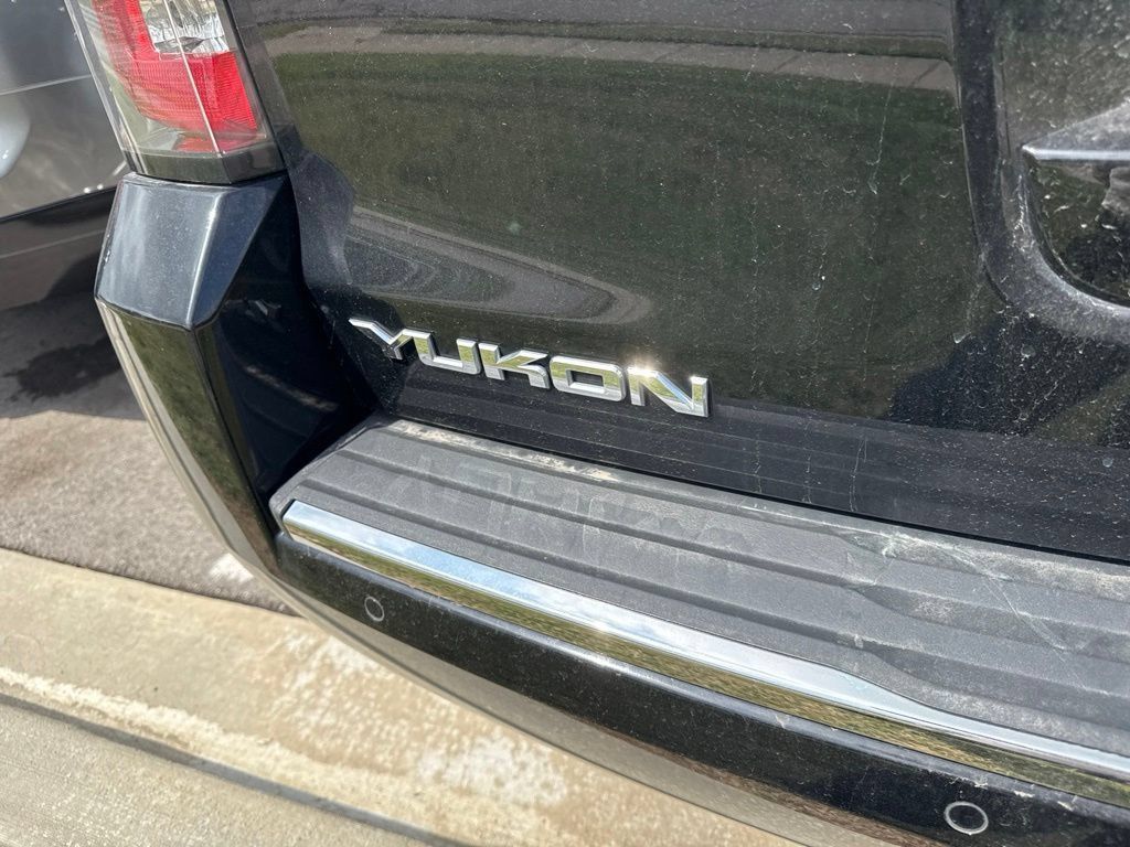 Used 2019 GMC Yukon Denali w/ Denali Ultimate Package AWD/4WD image 8