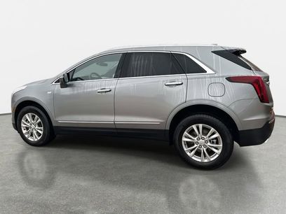 New 2025 Cadillac XT5 Luxury