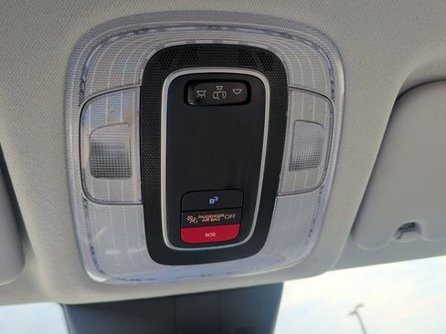 Used 2024 Hyundai Kona SEL FWD image 16