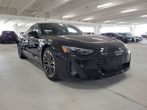 Used 2025 Audi S e-tron GT Premium Plus AWD/4WD image 2