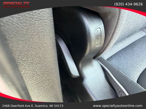 Used 2023 Chevrolet TrailBlazer LT AWD/4WD image 37