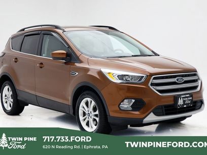 Used 2017 Ford Escape SE w/ Equipment Group 201A