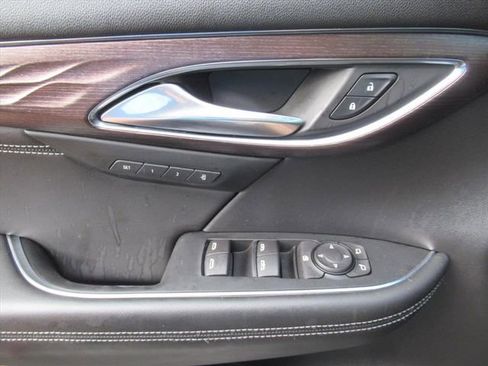 Used 2021 Buick Envision Avenir w/ Technology Package II AWD/4WD image 20