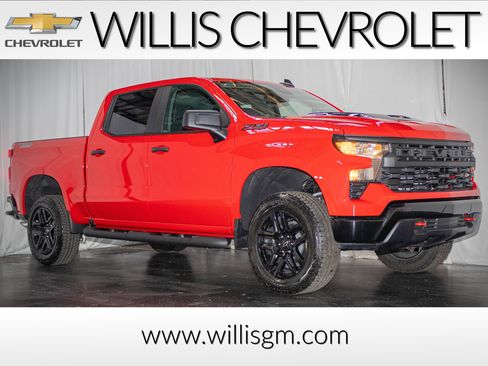 New 2026 Chevrolet Silverado 1500 Custom Trail Boss w/ LPO, Dark Essentials Package image 1