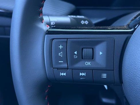 New 2026 Nissan Kicks SR FWD image 26