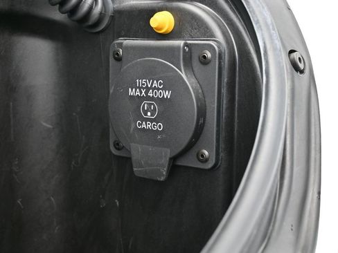 Used 2025 RAM 1500 Limited image 39