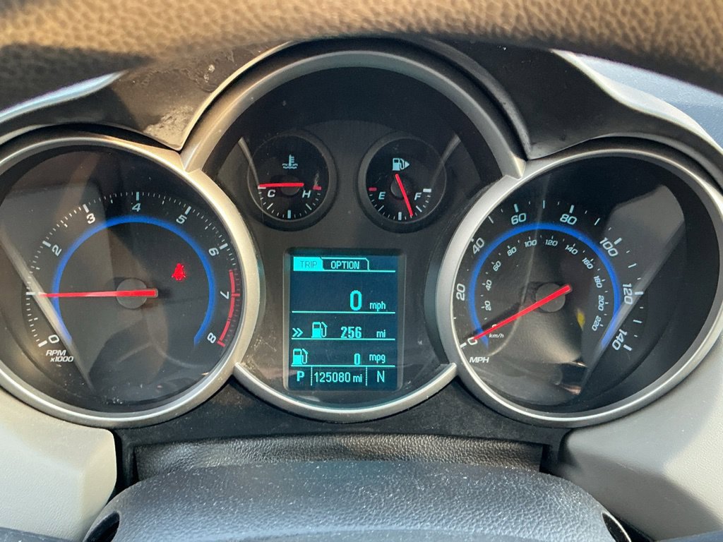 Used 2016 Chevrolet Cruze LS FWD image 18