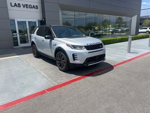 Used 2024 Land Rover Discovery Sport Dynamic SE AWD/4WD image 3
