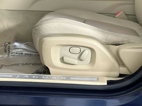 Used 2009 Jaguar XF Premium image 23